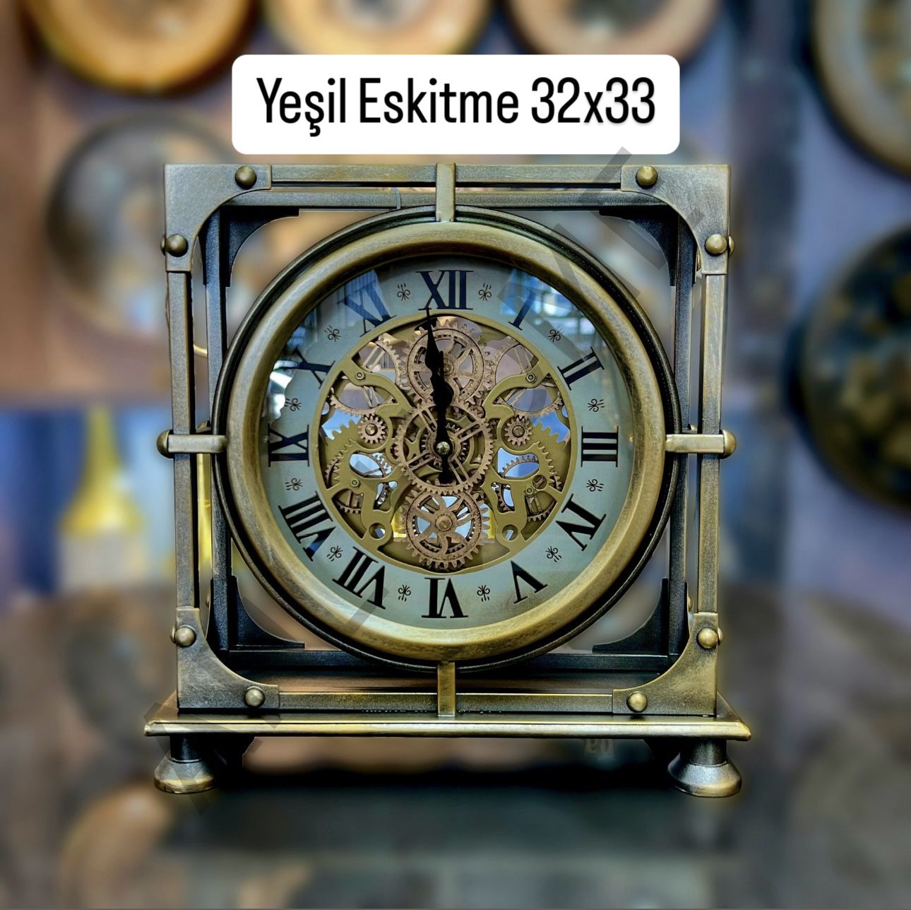 Çarklı Masa Saati Kare Yeşil Eskitme